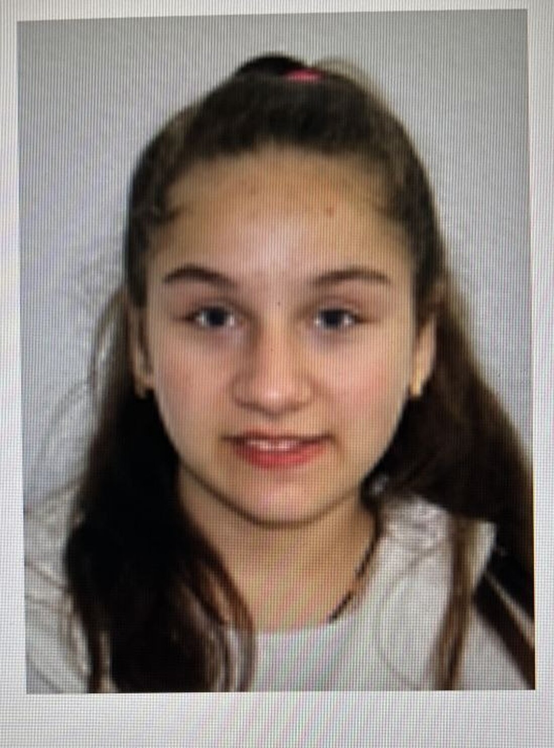 Im Lahn-Dill-Kreis wird die 14-jährige Anzhela Stratulat vermisst. Letzte Sicht am 15.03.2025 in Lahnau-Waldgirmes. Hinweise willkommen.