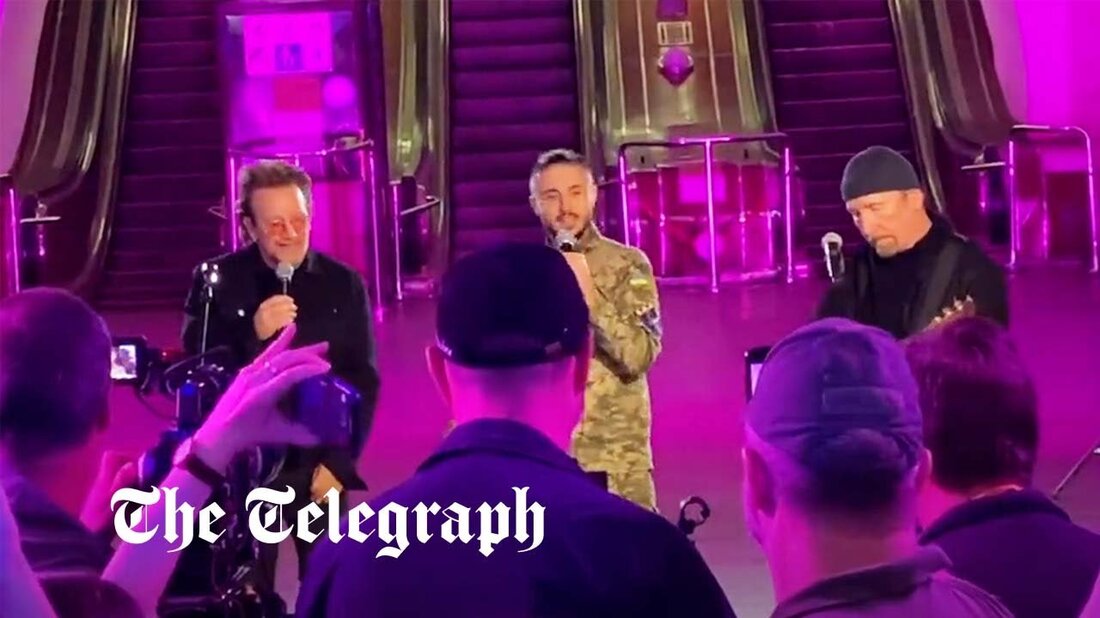 Ukrainekrieg &#8211; Sonderartikel Bono lobte den Kampf der Ukraine für „Freiheit“ während einer Aufführung in einer U-Bahnstation in der Innenstadt von Kiew am Sonntag, wo er auch sein eigenes Gebet „für Frieden“ sprach. Vom Bahnsteig einer U-Bahn-Station in Kiew performte der U2-Frontmann Klassiker wie „Sunday Bloody Sunday“, „Desire“ und „With Or Without You“. „Die Menschen in der Ukraine kämpfen nicht nur für ihre eigene Freiheit, sie kämpfen für uns alle, die Freiheit lieben“, sagte er in einer Pause. Der Sänger verwies auch auf die vergangenen Konflikte in der Heimat der Band, Irland, und die Probleme, die sie mit einem mächtigeren &hellip;