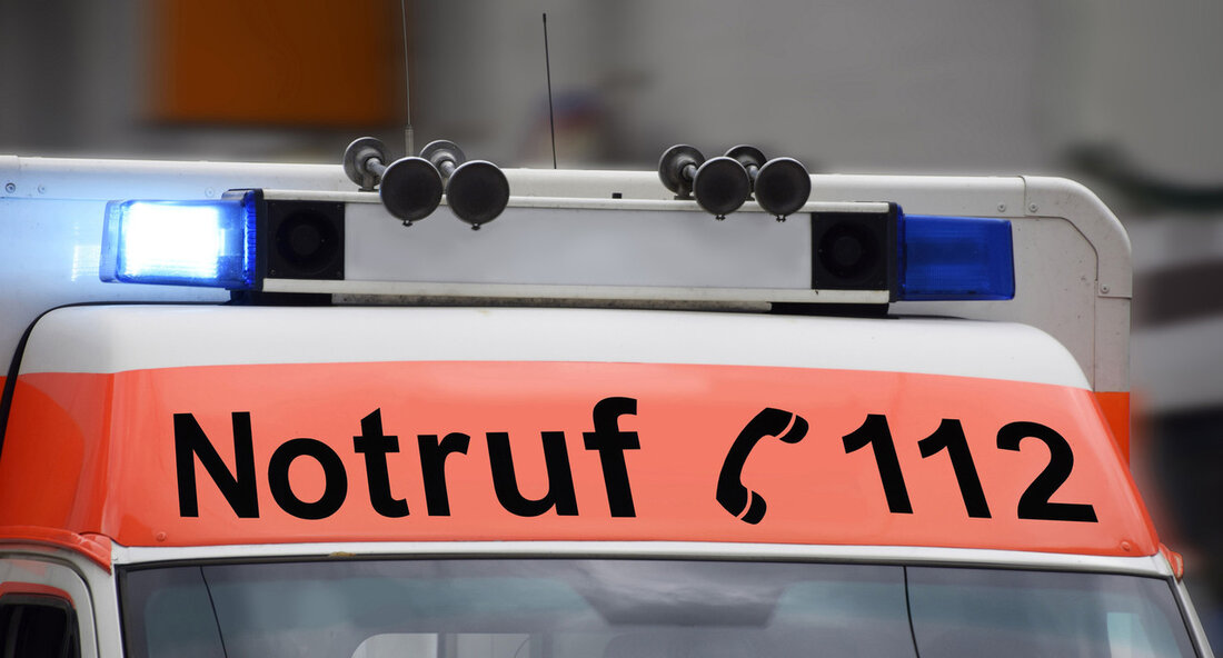 The Ministry of the Interior, Digitalization and Municipalities responds to a decision made by the Administrative Court of Baden-Württemberg on May 10th, 2023 regarding the state’s new ambulance service plan. The court ruled on response times, but the rest of the requests were dismissed. The ministry’s goal remains the improvement of the state’s ambulance service, and they plan to address the court ruling in the upcoming revision of their ambulance service laws and plans. They are awaiting the full explanation of the court’s decision. Das Ministerium des Inneren, für Digitalisierung und Kommunen zum Urteil des Verwaltungsgerichtshofs Baden-Württemberg am 10. Mai …