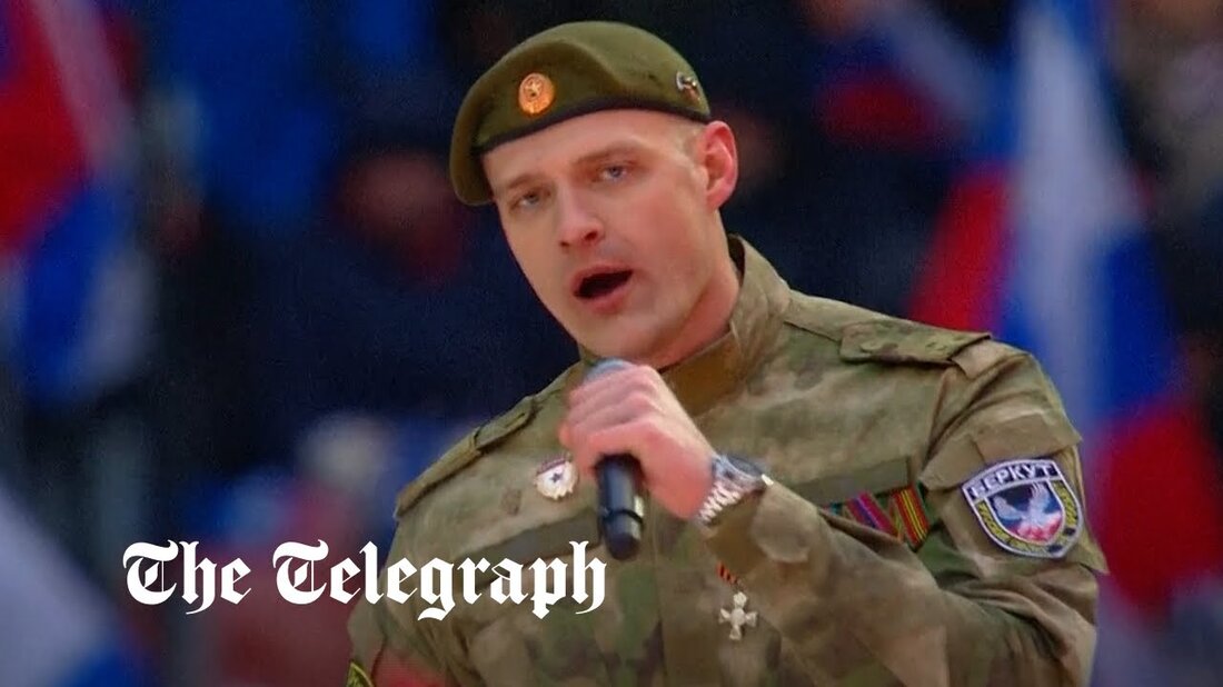 Was Warm-up-Acts angeht, war es zumindest passend. Ein russischer Soldat in Militäruniform hat am Mittwoch auf der Bühne im Moskauer Luschniki-Stadion einen Rap aufgeführt und damit geprahlt, dass er an der Front in der Ukraine „bis zu den Ellbogen im Blut gestanden“ habe. Ob die Behauptung stimmte – und sein Soldatentum wäre in diesem Fall viel überzeugender als sein Rappen – könnte man sicherlich für Wladimir Putin sagen, den Mann, dem er im Stadion vorausging, in dem das WM-Finale 2018 stattfand. Putin war die Schlagzeile bei einem Kriegsjubiläumskonzert, das das moderne Russland repräsentierte, ein eklatant anderer Ort als vor fünf &hellip;