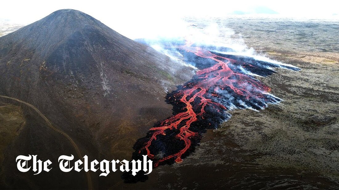 Auf der Halbinsel Reykjanes im Südwesten Islands, etwa 30 km von der Hauptstadt Reykjavik entfernt, ist ein Vulkan ausgebrochen. Das Gebiet, das allgemein als Vulkan Fagradalsfjall bekannt ist, ist in den letzten zwei Jahren zweimal ausgebrochen, ohne dass es zu Schäden oder Flugunterbrechungen kam, obwohl es in der Nähe des Flughafens Keflavik, Islands internationalem Flugverkehrsdrehkreuz, liegt. Lava und Rauch strömten aus einem Spalt an einem Berghang, nachdem es in der Gegend zu heftigen Erdbeben gekommen war. Der Vulkanologe Thorvaldur Thordarson von der Universität Island sagte, „wir haben keine Ahnung“, wie lange das Naturschauspiel dauern wird. „Es könnte ein paar Tage &hellip;