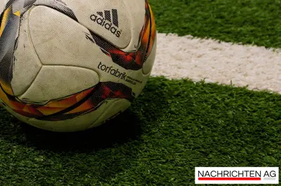 Oliver Burke bricht sein Schweigen: Abschied von Werder und neue Wege bei Union Berlin!