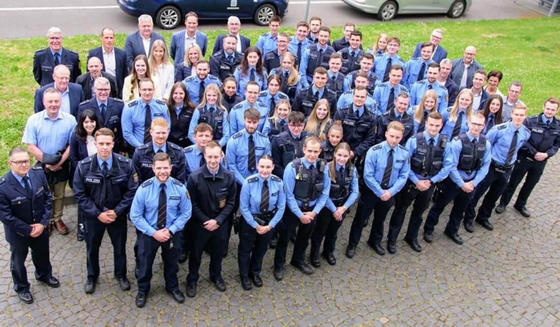 Am 07.05.2025 begrüßte das Polizeipräsidium Koblenz 57 neue Polizeikommissare zur Verstärkung des Teams.