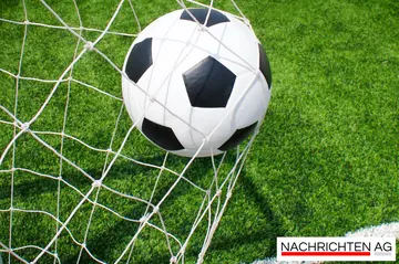 Lukas Podolski trauert: „Meine Oma war wie eine zweite Mutter“