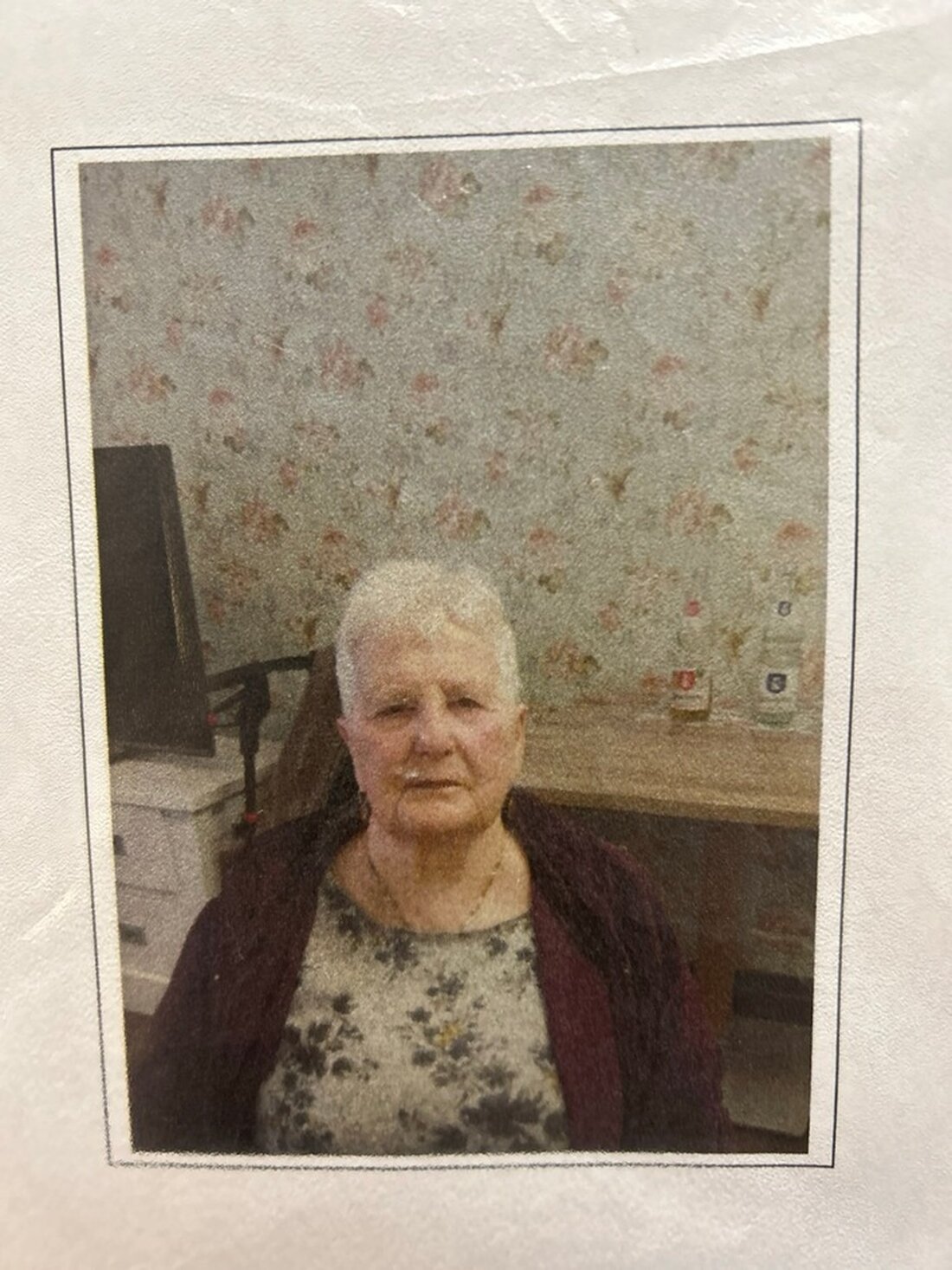 Öffentlichkeitsfahndung nach vermisster 82-Jähriger aus Dannstadt-Schauernheim. Hinweise bitte an Polizei Schifferstadt.
