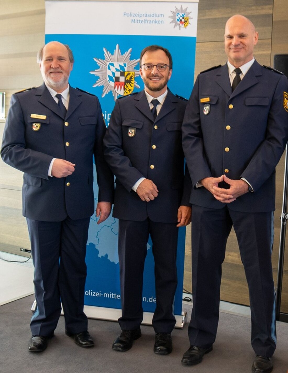Nach 43 Jahren Dienst in der Bayerischen Polizei wurde Peter Thomanek als Leiter der Verkehrspolizeiinspektion Fürth verabschiedet.