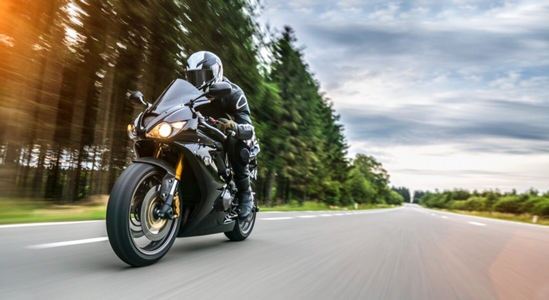 Die Landespolizeiinspektion Gotha informiert über den Beginn der Motorradsaison und gibt wichtige Sicherheitshinweise für Fahrer.