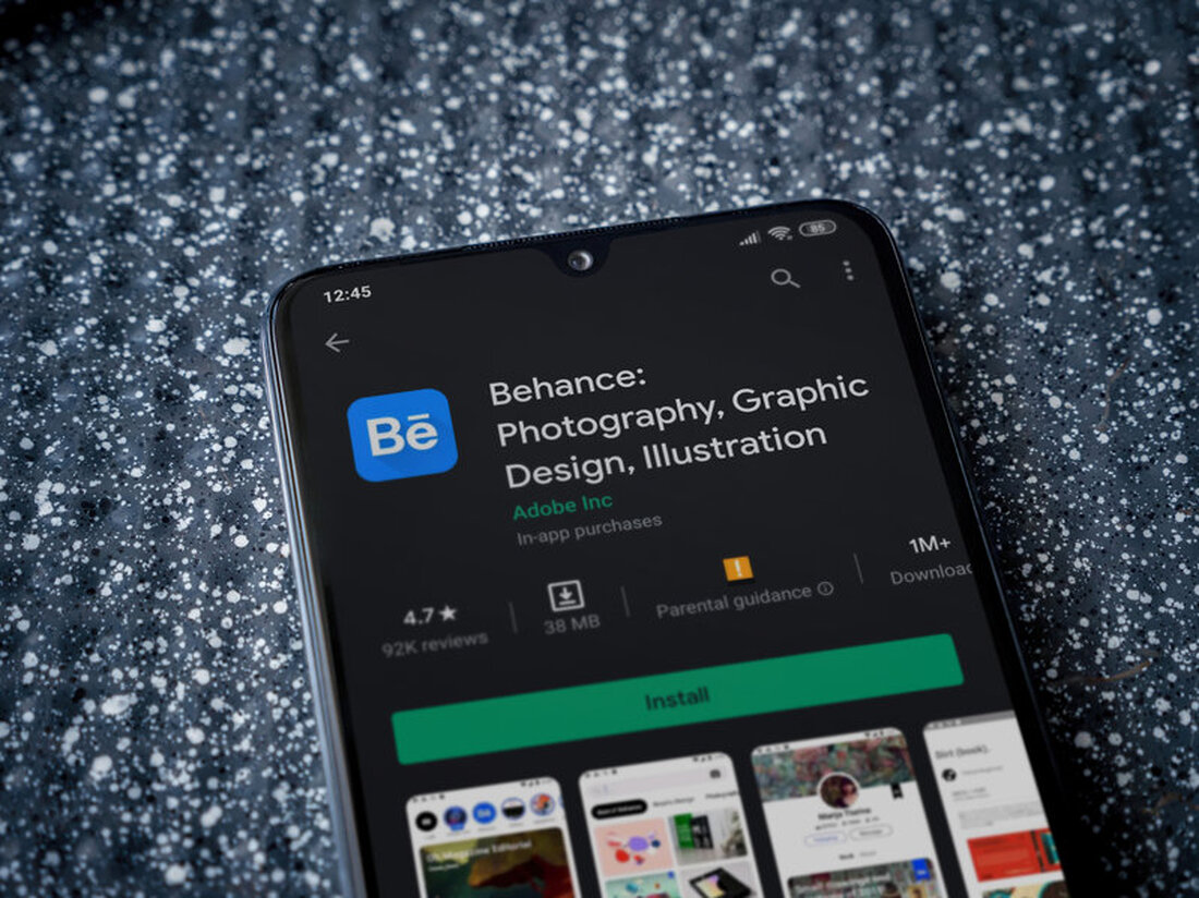 Heute hat Behance von Adobe die Unterstützung von Phantom Wallet angekündigt, damit Menschen neben den auf Ethereum geprägten NFTs auch Solana-basierte NFTs in ihrem Profil präsentieren können. Ab heute können Behance-Benutzer ihre Phantom-Wallet verbinden und Solana-basierte NFTs in ihren Behance-Profilen präsentieren. Der Schritt passt perfekt zur Mission von Behance, Entwicklern zu helfen, ihre Karriere aufzubauen, ohne von Dritten diktiert zu werden. Behance wurde für Freiberufler, Vollzeit-Gig-Verkäufer, diejenigen entwickelt, die nach Abonnements suchen, diejenigen, die Vorlagen verkaufen möchten, und diejenigen, die Live-Streams durchführen möchten, sowie diejenigen, die NFTs verkaufen möchten. Vor der heutigen Ankündigung konnten Behance-Benutzer nur auf Ethereum geprägte NFTs &hellip;