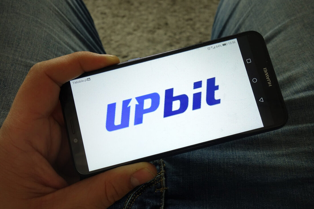 Akash Network und BITGTIME steigen nach der Notierung bei Upbit mit Sitz in Korea Akash Network (AKT) und Big Time (BIGTIME) führen heute den Kryptomarkt mit Gewinnen an, nachdem bekannt wurde, dass die jeweiligen Token an der größten Börse in Südkorea notiert sind. Laut Daten von CoinGecko wechselte Akash Network zu Beginn des Tages bei Höchstständen von 6,74 US-Dollar den Besitzer, was einem Anstieg von mehr als 47 % in den letzten 24 Stunden entspricht. Der starke Anstieg des AKT-Preises führte zu einem Anstieg vom Tiefststand von 4,01 US-Dollar und das Volumen stieg um mehr als 1.750 % auf 71 …