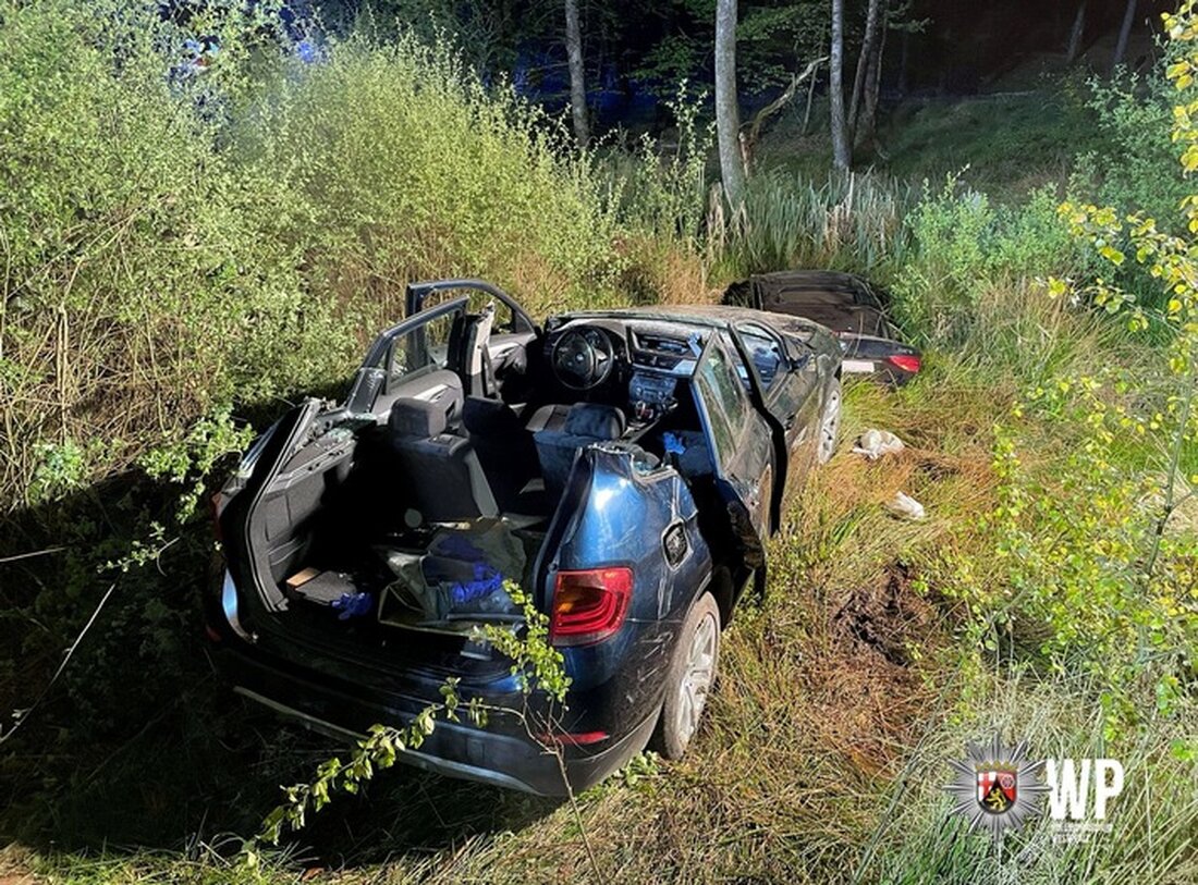 Ein alkoholisierter Autofahrer verunglückte in der L387 zwischen Otterberg und Höringen, verletzt. Totalschaden am Fahrzeug.