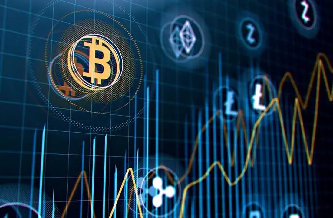 Der Gründer und ehemalige CEO der BitMEX-Börse glaubt, dass Altcoins stärkere Verluste erleiden könnten, wenn der Kryptomarkt abstürzt. Die wichtigste Abschreckung des Marktes ist laut Hayes das restriktive Engagement der Fed. Der frühere BitMEX-CEO Arthur Hayes glaubt, dass ein Preisverfall auf dem Kryptomarkt andere Altcoins stärker als Bitcoin (BTC) oder sogar Ethereum (ETH) beeinträchtigen wird. In einem Medium-Beitrag wies Hayes darauf hin, dass Altcoins bis zu 90 Prozent ihrer aktuellen Handelspositionen abstürzen könnten. Wenn ich glaube, dass Bitcoin in einem Zeithorizont von drei bis sechs Monaten unter 30.000 US-Dollar und Ether unter 2.000 US-Dollar handeln könnte, werde ich alle meine …