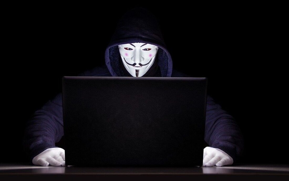 Die anonyme Hackergruppe hat vorausgesagt, dass der aktuelle Bitcoin-Kampf bald ein Ende finden wird. Sie haben den „Anon Inu“-Token eingeführt, um Krieg gegen China und Elon Musk zu führen. Das jüngste Krypto-Umfeld hat bei den Anlegern viele Bedenken geweckt, insbesondere angesichts der steigenden regulatorischen Herausforderungen. Anonymous, eine dezentralisierte internationale Hackergruppe, die für ihre hochkarätigen Cyberangriffe auf Regierungen, Unternehmen usw. bekannt ist, hat vorhergesagt, dass sich Bitcoin erholen wird. In ihrem aktuelles Video, erwähnten sie die anhaltenden Razzien in China und erklärten, dass es ein bewusster Akt der Regierung der Kommunistischen Partei Chinas (KPCh) sei, konkurrierende Währungen ihres digitalen Yuan loszuwerden. …