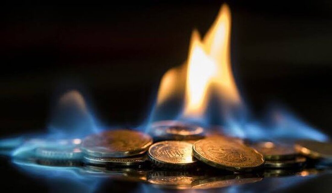350 Millionen ASTAR-Token wurden zum Vernichten vorgesehen, wodurch 5 % des gesamten Token-Vorrats vernichtet wurden. Die Token waren ursprünglich für das eingestellte Polkadot-Parachain-Programm vorgesehen. Nach einer erfolgreichen Governance-Abstimmung wird das Blockchain-Netzwerk 350 Millionen ASTAR-Token verbrennen, um sie für das Polkadot-Parachain-Programm zu verwenden, das es Projekten ermöglichte, die Relay-Chain von Polkdot zu verbinden. Die Zuteilung hat 70 Millionen weitere ASTAR-Token erbracht, die der Schatzkammer hinzugefügt werden, während die ursprünglichen Token verbrannt werden. Das Multi-Chain-Netzwerk verzeichnete nach der Ankündigung ein höheres Handelsvolumen, da sein Token-Preis um 7 % stieg, hat seitdem jedoch einige Gewinne wieder eingebüßt. Astar hat vor Kurzem eine zkEVM-Kette …