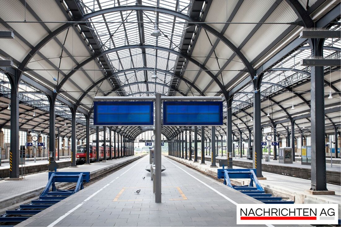 Unbekannter Exhibitionist sorgt für Aufregung in Stadtbahn U3. Polizei bittet um Hinweise und sucht weitere Geschädigte.