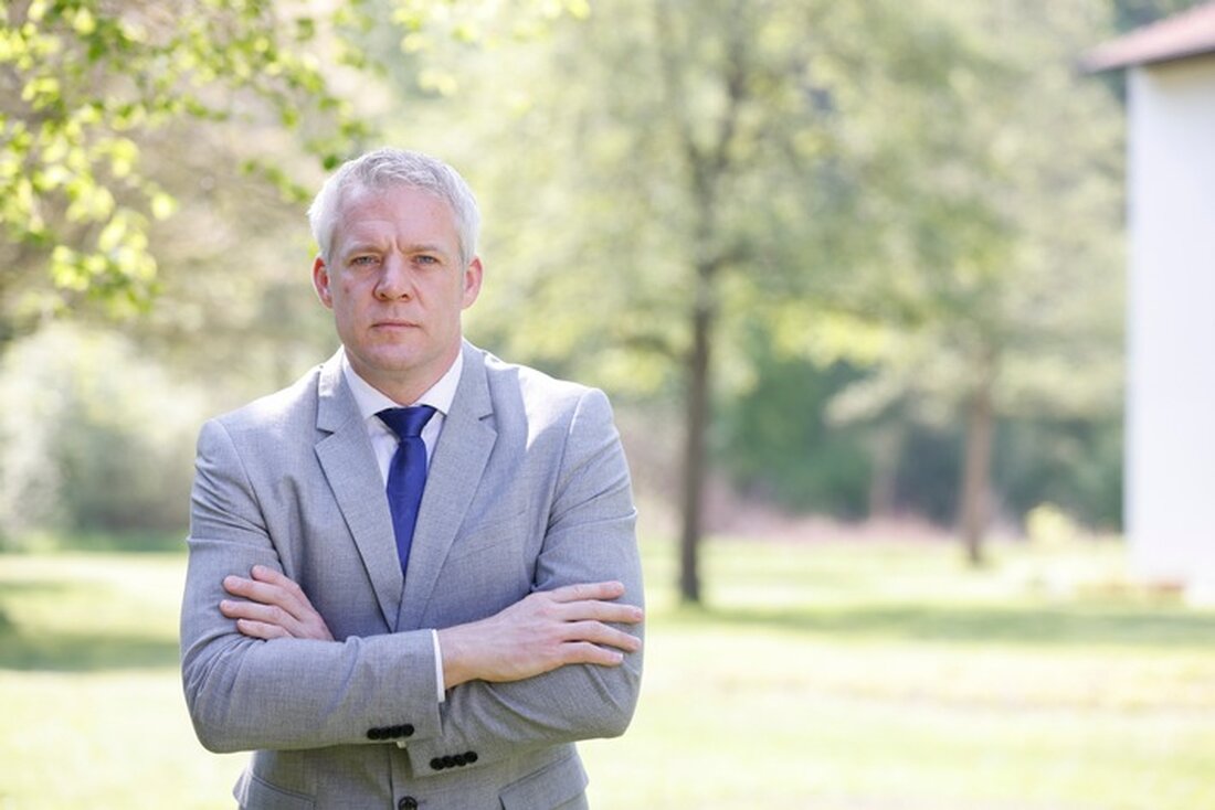 DPolG Bayern begrüßt die Entscheidung des BayVerfGH zur PAG-Generalklausel, die Rechtssicherheit bei "drohender Gefahr" schafft.