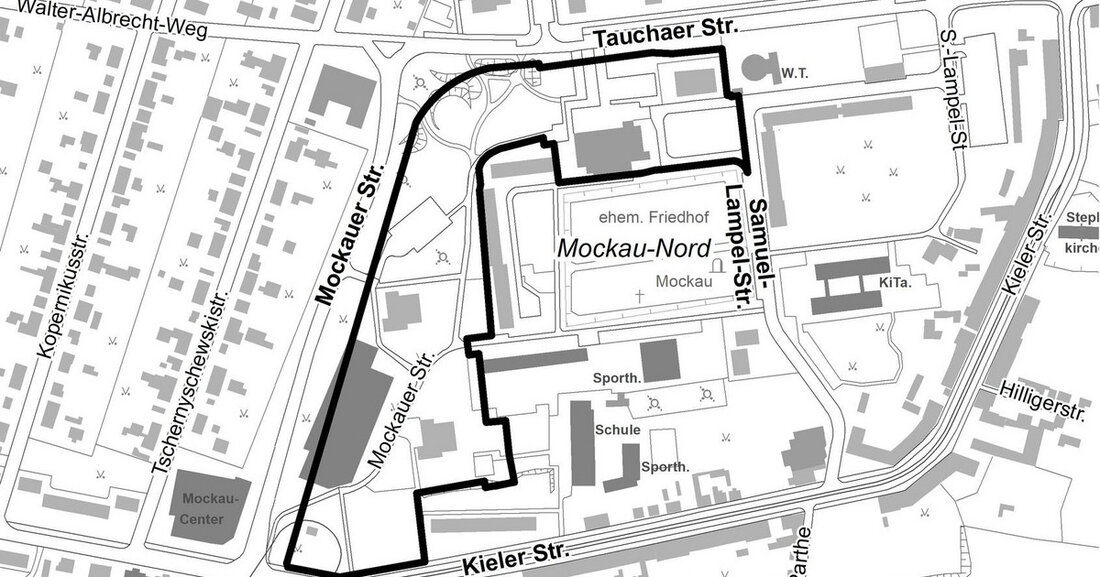 Die Stadt Leipzig plant die Entwicklung eines neuen Stadtquartiers in Mockau-Nord, wofür der Bebauungsplan Nummer 476 „Quartier Mockauer Straße, Tauchaer Straße“ aufgestellt wird. In diesem Rahmen wird die frühzeitige Beteiligung der Öffentlichkeit durchgeführt, um Meinungen und Stellungnahmen zu sammeln. Das Plangebiet befindet sich zwischen Tauchaer Straße, Samuel-Lampel-Straße, Kieler Straße und Mockauer Straße in Leipzig-Nordost. Der Bebauungsplan zielt darauf ab, die bauplanungsrechtlichen Voraussetzungen für die Entwicklung eines neuen Quartiers mit Oberschule sowie Wohn- und Geschäftsbauten zu schaffen. Zudem sollen die im Zusammenhang mit einer neuen Straßenbahnführung freiwerdenden Stadt- und Freiräume weiterentwickelt und städtebaulich qualifiziert werden. Die Öffentlichkeit hat die Möglichkeit, die …