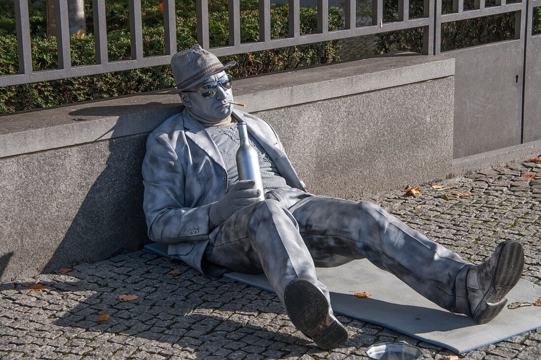 Die Senatsverwaltung für Gesundheit, Pflege und Gleichstellung sowie das Bezirksamt Friedrichshain-Kreuzberg starten gemeinsam mit dem Malteser Hilfsdienst e.V. das Modellprojekt „Berliner Hausbesuche“. Dabei sollen ältere Menschen im Bezirk Unterstützung und Beratung erhalten, um der Einsamkeit im Alter entgegenzuwirken. Sozialstadtrat Oliver Nöll ruft dazu auf, ältere Mitmenschen auf dieses Angebot aufmerksam zu machen, um die Lebensqualität im Alter zu verbessern. Das Angebot richtet sich an Bewohner*innen ab 70 Jahren im Bezirk Friedrichshain-Kreuzberg. Lotse des Projekts ist Jörg Weller, der für Fragen und Anmeldungen zur Verfügung steht. Die Lots*innen des Projekts sind geschulte Expert*innen der Malteser, die individuelle Beratungsgespräche anbieten und bei …