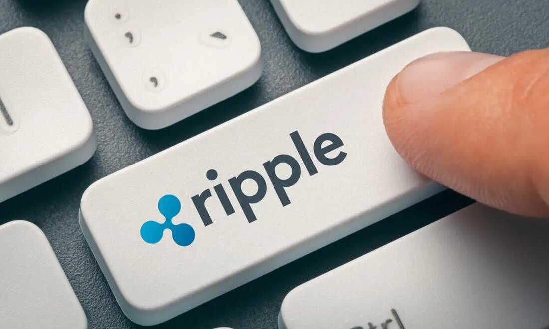 Brad Garlinghouse, CEO von Ripple, hat dem Ex-SEC-Manager Jay Clayton zur Krypto-Regulierung geantwortet. Clayton forderte eine stärkere Regulierung von Kryptowährungen im aktuellen Rahmen. Brad Garlinghouse, CEO von Ripple, sprach kürzlich über die Krypto-Regulierung. Der CEO antwortete dem ehemaligen SEC-Vorsitzenden Jay Clayton. Clayton hat im aktuellen Rahmen mehr Regulierung für Kryptowährungen gefordert. Der ehemalige SEC-Vorsitzende war während seiner Amtszeit als SEC-Vorsitzender streng in Bezug auf Kryptowährungen. Während seiner Amtszeit lehnte Clayton alle Bitcoin-ETF-Vorschläge ab und ging während seiner letzten Tage im Büro nach Ripple. Ehemaliger SEC-Manager für Kryptoregulierung Der Rechtsstreit zwischen Ripple und SEC dauert nun seit Monaten an. Die Aufsichtsbehörde …