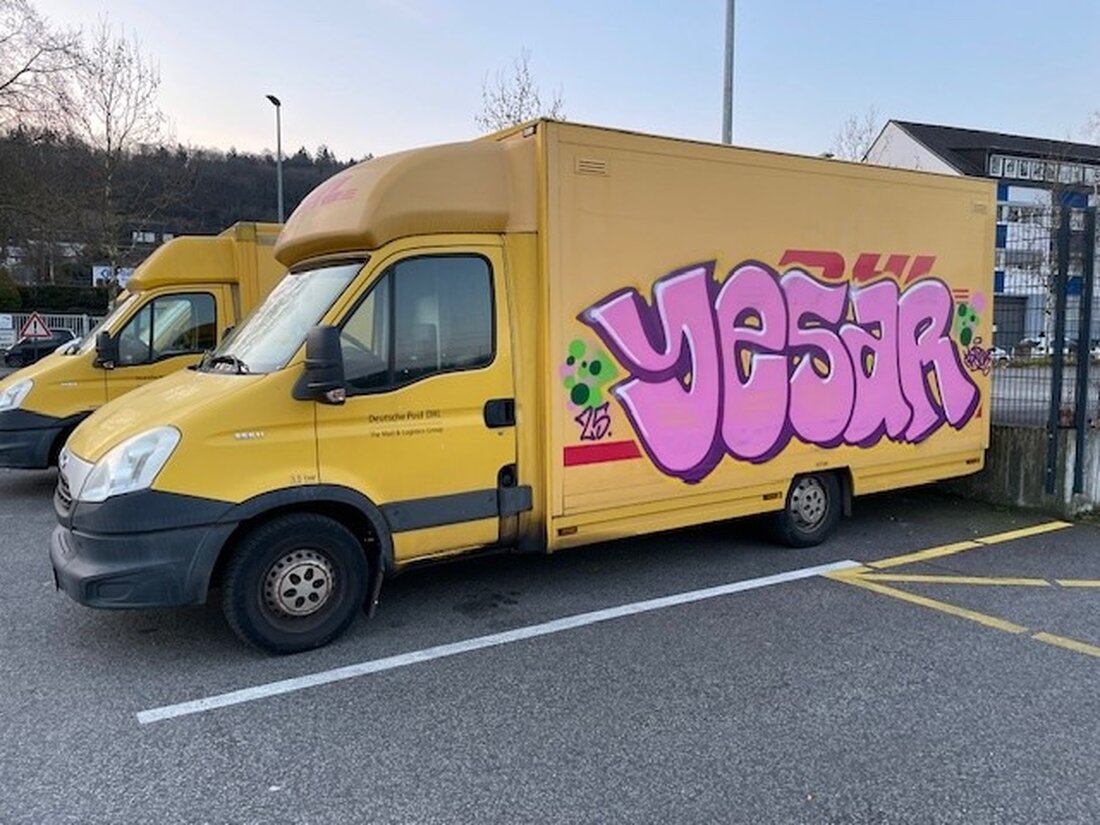 Die Polizeiinspektion Trier blickt auf ein arbeitsreiches Wochenende zurück, mit Verkehrsunfällen, Graffiti-Vandalismus und häuslicher Gewalt.