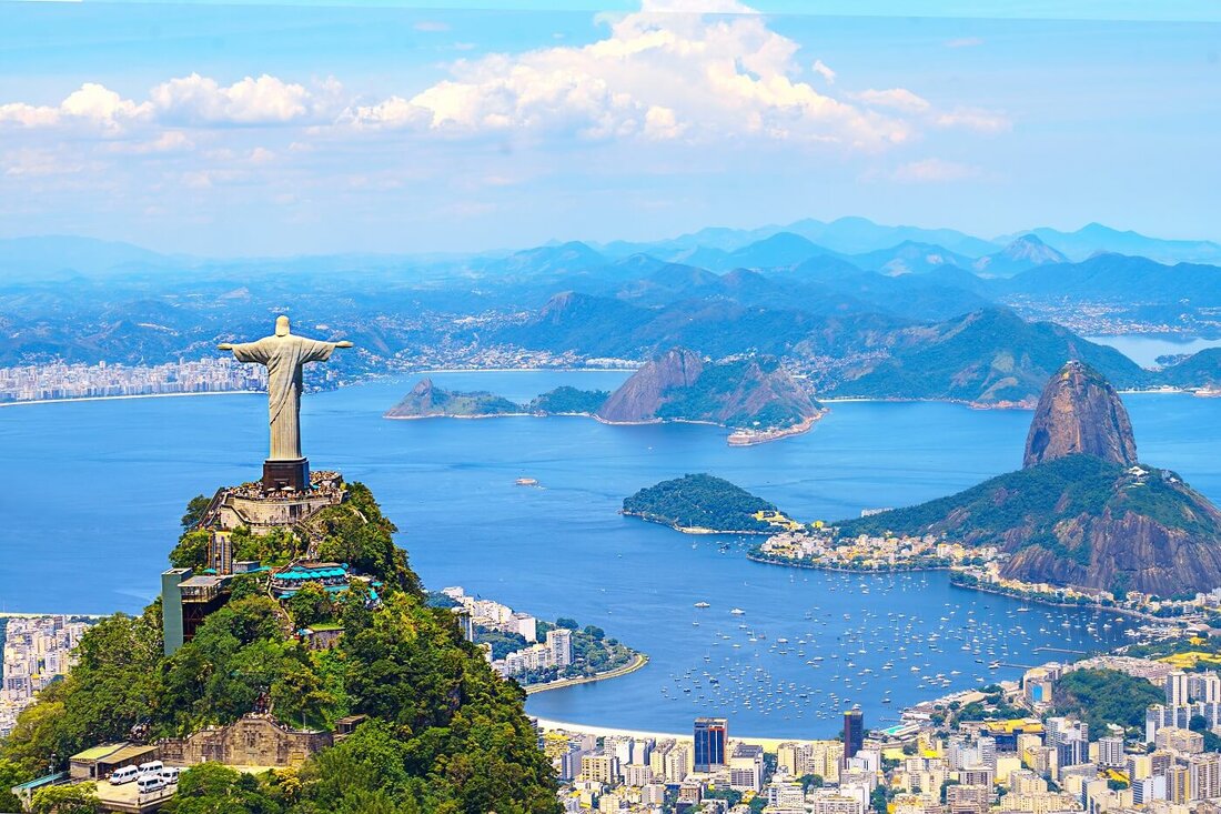 Circle kündigt Unterstützung für USDC in Brasilien und Mexiko an. Das Unternehmen hat die lokalen Zahlungssysteme PIX und SPEI integriert, um lokale Banküberweisungen mit USDC zu ermöglichen. Der Stablecoin-Emittent Circle hat angekündigt, dass sein USDC jetzt in Brasilien und Mexiko verfügbar ist, wobei Benutzer in den beiden Ländern nun über lokale Banküberweisungen auf den Stablecoin zugreifen können. Circle sagte in einem Brief vom 17. September Bekanntmachung dass es Top-Banken in Brasilien und Mexiko integriert habe, um „nationale Echtzeit-Zahlungssysteme“ mit USDC zu ermöglichen. Insbesondere unterstützt Circle jetzt die Integration mit PIX und SPEI, den nationalen Zahlungssystemen für Brasilien und Mexiko. Lokale …