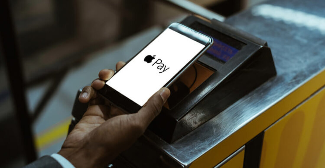 Coinbase Card unterstützt jetzt Apple Pay und Google Pay, sodass Kartenbenutzer ihre Kryptowährungen über mobile Zahlungsplattformen ausgeben können Die Kryptowährungsbörse Coinbase hat angekündigt, dass ihre Coinbase Card jetzt mit Google Pay und Apple Pay verknüpft werden kann, sodass Coinbase Card-Benutzer ihre Visa-Debitkarte verwenden können, um Waren und Dienstleistungen über mobile Zahlungsplattformen zu bezahlen. In seinem Blogeintrag, Coinbase sagte: „Sie können Ihre Coinbase Card jetzt mit Apple Pay und Google Pay verwenden, um das Ausgeben von Krypto zu Hause und unterwegs noch einfacher zu machen.“ Die Krypto-Börse ermutigt Benutzer, Apple Pay und Google Pay über ihre Karte zu verwenden, um bis …