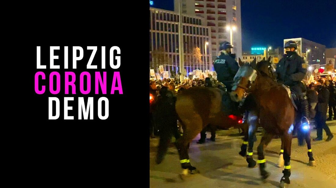 Fast vor meiner Haustür fand am 7. November 2020 das Coronademo in Leipzig statt. Und ich wollte sehen, was rund 50.000 Menschen anzog: In einiger Entfernung vom Geschehen, aber es war mir wichtig, eine Vorstellung davon zu bekommen Es selbst und dies hier zu erfassen. Ich möchte nicht kommentieren, was an dieser Stelle passiert ist, ich werde das bei Bedarf in einem separaten Video tun. Es geht nur darum, ein paar Eindrücke zu veröffentlichen. Der Moment, in dem die Demonstranten die Polizeikette durchbrachen, ist um 0:20 Uhr. Ich habe keine Aufnahmen vom Augustusplatz: Hier wäre es mir nicht möglich gewesen, …