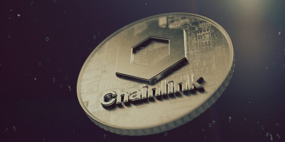 Chainlink kündigte die bevorstehende Einführung des CCIP für die kettenübergreifende Kommunikation an. Das Oracle-Netzwerk hat auch Keeper vorgestellt, das jetzt auf Ethereum live ist. Oracle-Dienstleister Kettenglied hat die bevorstehende Einführung des Cross-Chain Interoperability Protocol (CCIP) angekündigt, um die Vorteile unabhängiger Blockchains nahtlos nutzen zu können. Chainlink hat die CCIP in einem am 5. August veröffentlichten Bericht vorgestellt. In der Veröffentlichung wurde die wachsende Zahl unabhängiger Blockchain-Ökosysteme erwähnt, die zu einem Anstieg der Multi-Chain-Welt geführt hat. Chainlink wies außerdem auf die Herausforderungen bei der Entwicklung von Cross-Chain-Anwendungen aufgrund der Probleme mit anderen bestehenden Cross-Chain-Infrastrukturen hin. Der Oracle-Dienstleister erklärte: Zum einen gibt …