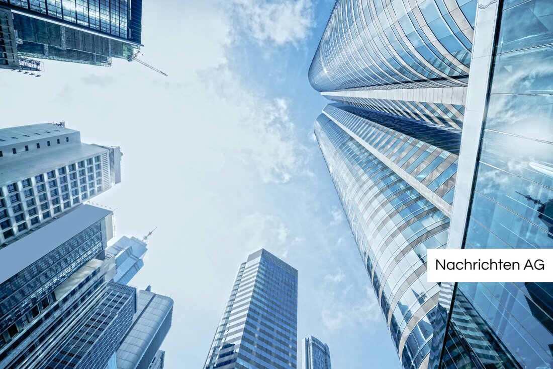 Erfahren Sie, wie die Sparkasse 2025 mit sechs Investmentstrategien Anleger unterstützt und zugleich den US-Markt analysiert.