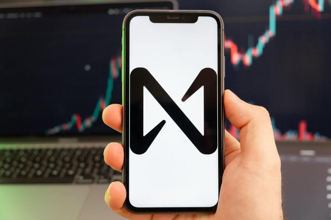Der Kryptofonds-Emittent Valour hat heute die Einführung eines börsengehandelten Produkts (ETP) für NEAR, den nativen Token des Near Protocol, bekannt gegeben. Dieses bahnbrechende ETP wird an Schwedens Spotlight Stock Market erhältlich sein und bietet privaten und institutionellen Anlegern die Möglichkeit, sich an der dezentralen Anwendungsentwicklungsplattform zu beteiligen. NEAR ETP ergänzt Valours vielfältiges ETP-Portfolio Valour betreibt bereits einen der größten Solana-ETPs, Valour Solana, und bietet eine Reihe von Staking-Produkten an, darunter ETPs für Bitcoin, Ether und Internet Computer. Elaine Buehler, Produktleiterin von Valour, betonte die Bedeutung dieses neuen Fonds und hob sein Potenzial hervor, Anlegern Zugang zu einem Vermögenswert zu gewähren, &hellip;