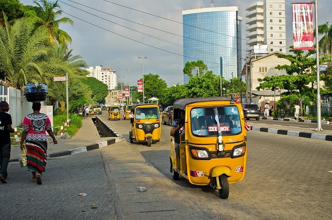In jüngster Zeit wurden Krypto-Börsen wie Binance in Nigeria ernsthaft unter die Lupe genommen Die von BICCoN geleitete Initiative für ein Treffen zwischen dem SEC-Chef und Krypto-Börsen spiegelt das Engagement für die Förderung einer förderlichen Krypto-Umgebung wider. Das Ergebnis der Diskussionen hat das Potenzial, die zukünftige Entwicklung der Kryptoregulierung in Nigeria zu beeinflussen. In Nigerias Kryptowährungslandschaft herrscht reges Treiben, da sich die Regulierungsdiskussionen verschärfen. Inmitten der harten Maßnahmen der nigerianischen Zentralbank (CBN) gegen Krypto-Transaktionen hat das Blockchain Industry Coordinating Committee of Nigeria (BICCoN) ein entscheidendes Treffen zwischen dem Chef der Securities Exchange Commission (SEC) und lokalen und internationalen Krypto-Börsen einberufen. …