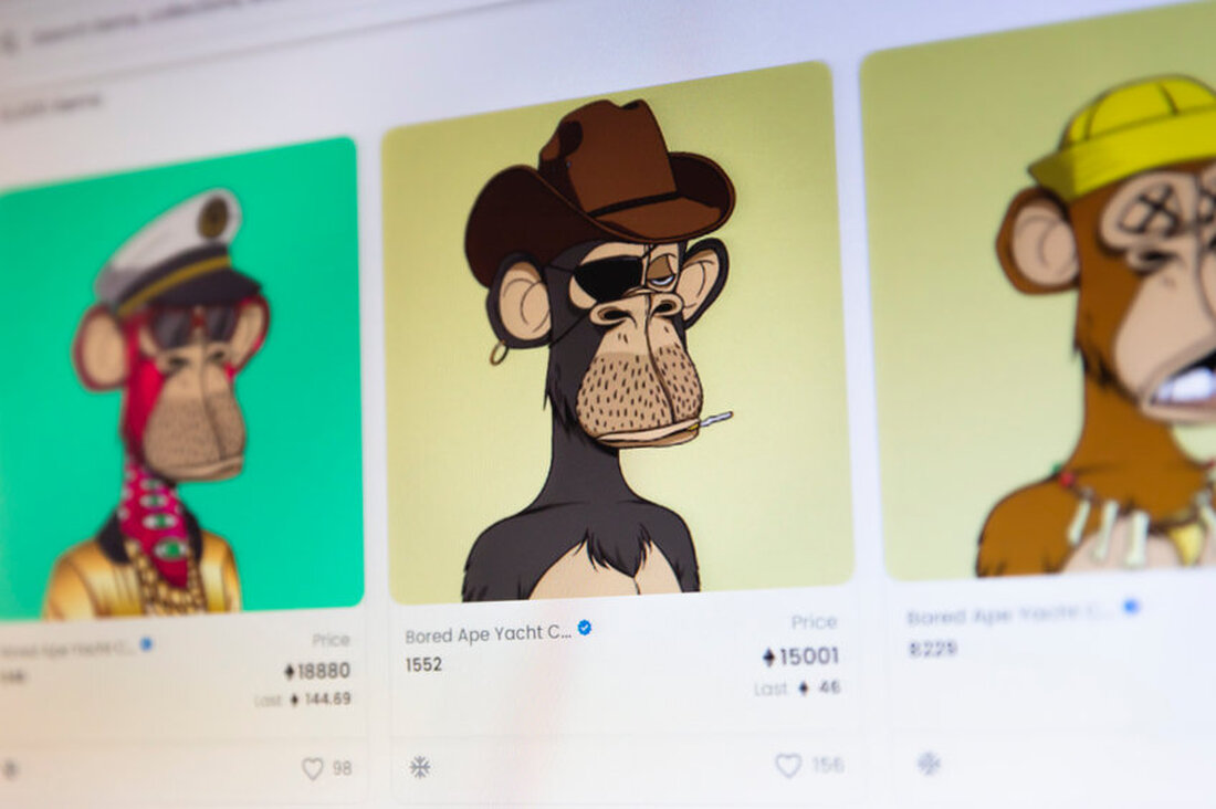 Der APE-Preis erreichte Höchststände, die zuletzt im April erreicht wurden, und stieg innerhalb von 24 Stunden um mehr als 15 % auf 1,66 $. Der ApeCoin-Preis stieg in der vergangenen Woche aufgrund von Nachrichten rund um die Einführung von ApeChain um mehr als 100 %. ApeCoin (APE), der Governance- und Utility-Token des ApeCoin web3-Ökosystems, stieg weiter auf den höchsten Preisstand seit Anfang April. Der APE-Token, der mit dem Bored Ape Yacht Club (BAYC)-Ökosystem verbunden ist, erreichte Intraday-Höchststände von 1,66 $ und verzeichnete damit in der vergangenen Woche einen Gewinn von über 100 %. ApeCoin wurde zuletzt im April in der …