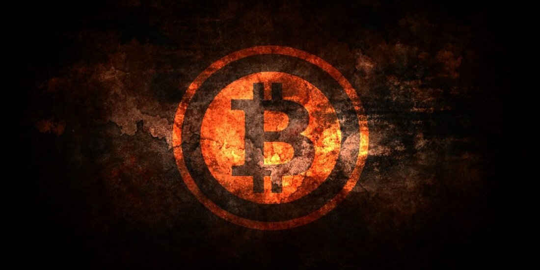 Der Mitbegründer von Ripple hat in Partnerschaft mit Umweltgruppen eine Kampagne gestartet, die darauf abzielt, den Bitcoin-Code zu ändern, um den Energieverbrauch zu senken. Chris Larsen stellte 5 Millionen US-Dollar zur Verfügung, um die Bemühungen zu finanzieren, nachdem er in der Vergangenheit Bedenken hinsichtlich des Energieverbrauchs geäußert hatte. Bitcoin ist nach Ansicht vieler Investoren ein digitales Gold, aber sein Energieverbrauch ist zu hoch und verärgert Umweltgruppen, Gesetzgeber und bringt die Kryptowährung in Konflikt mit der grünen Bewegung. Greenpeace hat zusammen mit anderen Klimagruppen und dem Mitbegründer und Vorstandsvorsitzenden von Ripple, Chris Larsen, eine neue Kampagne gestartet, die darauf abzielt, Bitcoin …