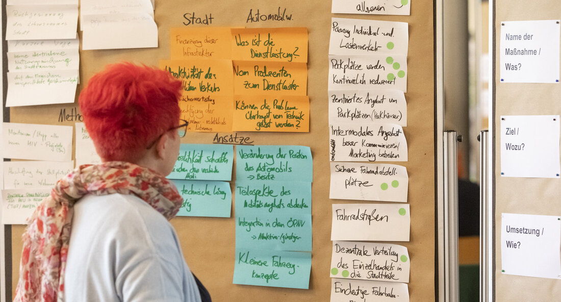Bürgerbeteiligung ist für die Planung und Durchführung von Infrastrukturprojekten in Baden-Württemberg unverzichtbar geworden. Dies wird durch eine wissenschaftliche Studie bestätigt. Ein Beispiel für die Beteiligung der Zivilgesellschaft ist derzeit das Corona Citizens ‚Forum. „In Baden-Württemberg haben wir die strukturellen Bedingungen geschaffen, damit die Bürger viel stärker in politische Prozesse und Entscheidungen einbezogen werden“, sagte Ministerpräsident Winfried Kretschmann nach dem Treffen des Ministerrates. „Bürgerbeteiligung ist daher für die Planung und Durchführung von Infrastrukturprojekten in Baden-Württemberg unverzichtbar und selbstverständlich geworden.“ Wissenschaftliche Untersuchungen bestätigen positive Ergebnisse „Wir freuen uns sehr, dass unser Ansatz von der Gegenwart unterstützt wird Wissenschaftliche Studie des Forschungsinstituts für …