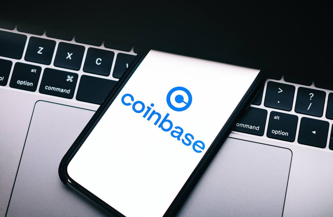 Petra wird Coinbase Pay zu seinen Mobil- und Desktop-Anwendungen hinzufügen. Man geht davon aus, dass die Zusammenarbeit dazu beitragen wird, Krypto-Transaktionen reibungsloser zu gestalten. Petra wurde bisher in mehr als 160 dezentrale Anwendungen integriert. Petra – ein Krypto-Wallet von Aptos Labs – hat sich für die Integration entschieden Coinbase Pay in seine mobilen und Desktop-Anwendungen integrieren. Was bedeutet das für die web3-Benutzer? Man ist davon überzeugt, dass die Zusammenarbeit dazu beitragen wird, Krypto-Transaktionen für die Web3-Benutzer reibungsloser zu gestalten. Laut Mo Shaikh – dem Geschäftsführer von Aptos Labs – sagte er heute gegenüber TechCrunch: Um das web3-Ökosystem wachsen zu lassen, …