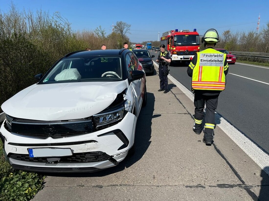 Die Freiwillige Feuerwehr Werne musste am Freitag zu drei Einsätzen ausrücken, darunter Verkehrsunfälle mit Verletzten und Betriebsstoffen.