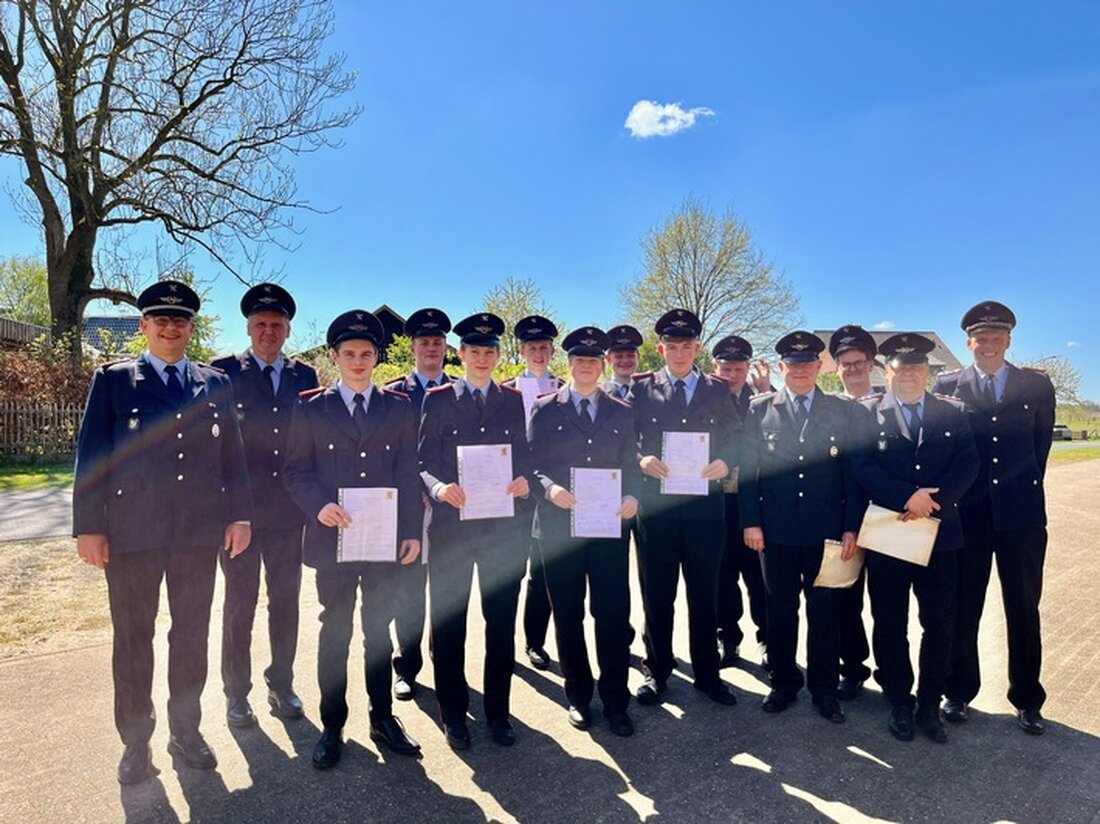 Am 26. April fand die Wehrversammlung der Freiwilligen Feuerwehr Bonstorf statt, eine wichtige Feier für Gemeinschaft und Ehrenamt in Südheide.