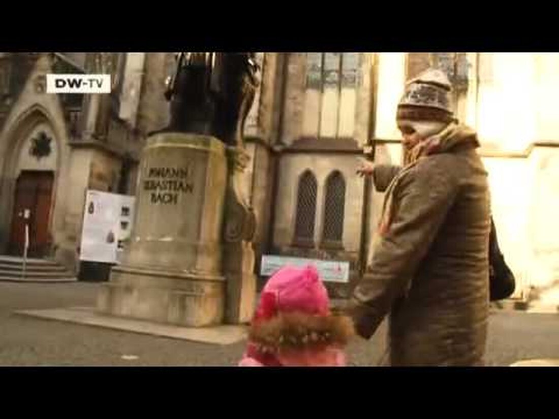 Die Moskauer Historikerin Irina Redkova unternimmt mit ihrer kleinen Tochter eine private Forschungsreise durch die Stadt Leipzig. . Youtube-Link