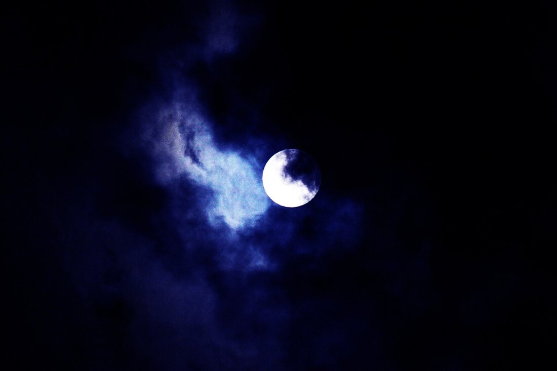Ein seltener Supermond erhellte kürzlich den Berliner Himmel. Erfahren Sie mehr über dieses faszinierende Himmelsphänomen und seine Hintergründe!