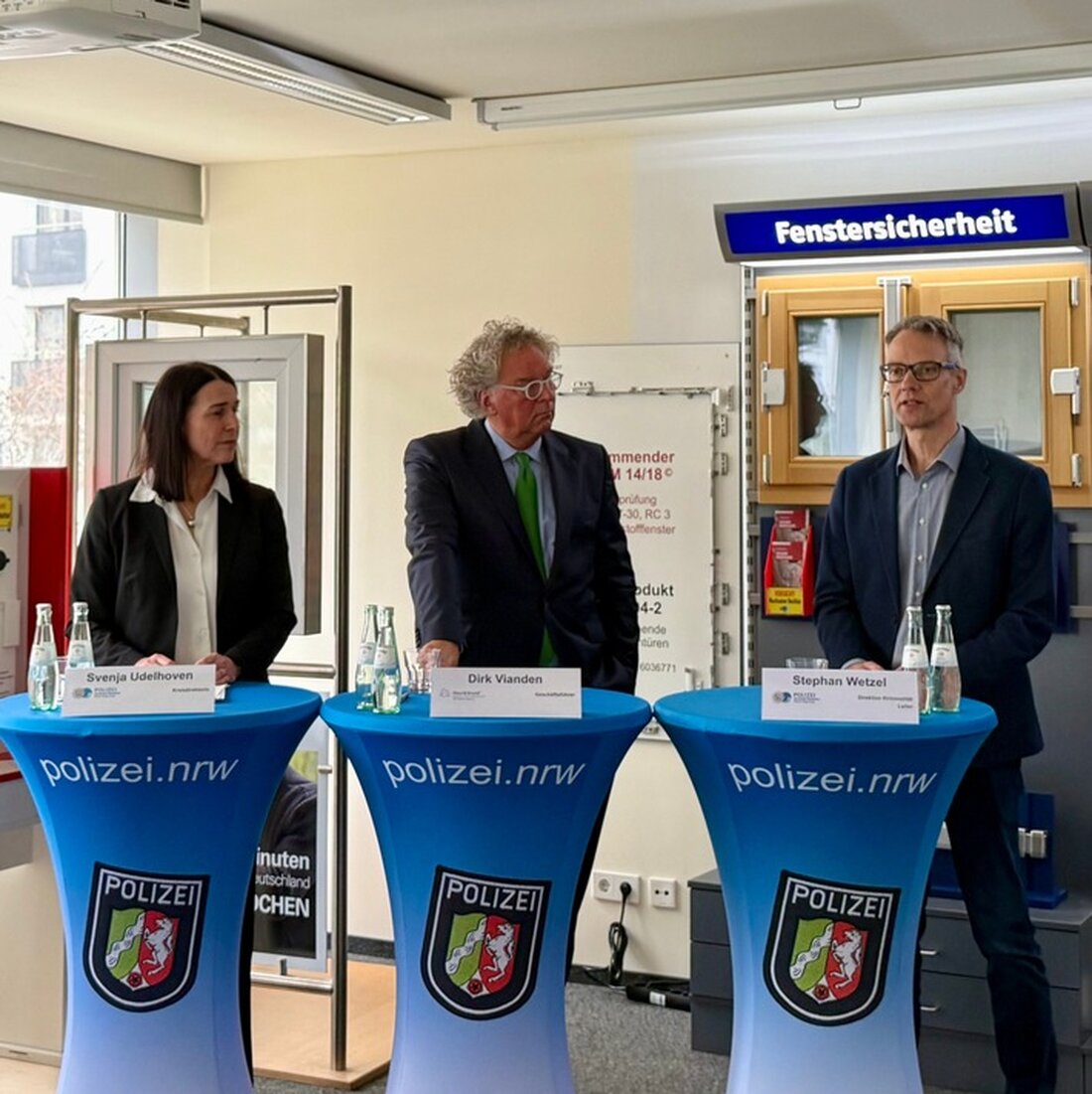 Die Polizei Rhein-Sieg-Kreis und Haus & Grund Bonn/Rhein-Sieg unterzeichnen eine Kooperationsvereinbarung für besseren Einbruchsschutz.
