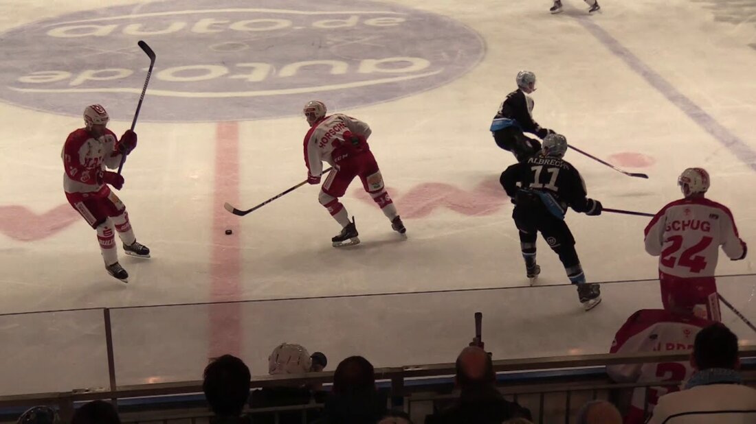 Hier das dritte Drittel der EXA Icefighters Leipzig gegen die Saale Bulls Halle. ++ https://www.firmenvideos-online.de – Videowerbung und mehr 0179/49 62 845. Youtube-Link