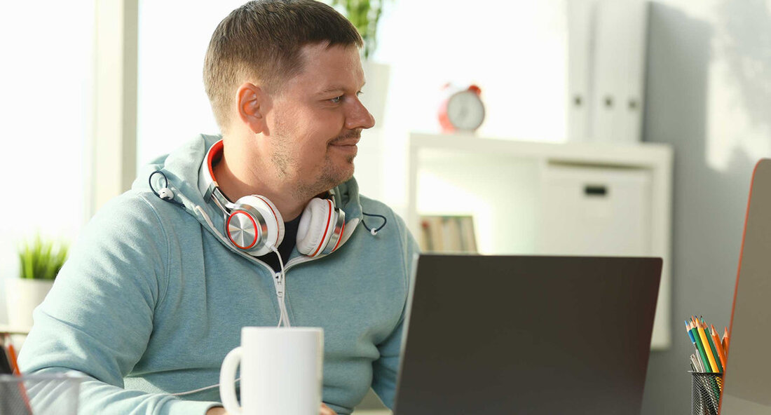 Am 30. Juni findet der erste Online-Beratungsabend für Studieninteressierte statt. Auf der Veranstaltung können Sie mehrere Hochschulen gleichzeitig virtuell besuchen und sich über das vielfältige Studienangebot sowie Tipps zur Studienwahl informieren. Mehr als 1.700 Studiengänge, über 50 Hochschulen und Universitäten und eine große, zukunftsweisende Entscheidung. Um ihnen fundiert begegnen zu können, wird es am 30. Juni eine geben der erste bundesweite digitale Beratungsabend für Hochschulstudienberater Anstatt von. Diese informieren im Online-Format über das vielfältige Studienangebot des Landes sowie Bewerbungs- und Zulassungsvoraussetzungen und geben Studieninteressierten Tipps und Hilfestellungen bei der Suche nach einem passenden Studienfach. Des Beratungsabend findet am Donnerstag, 30. …