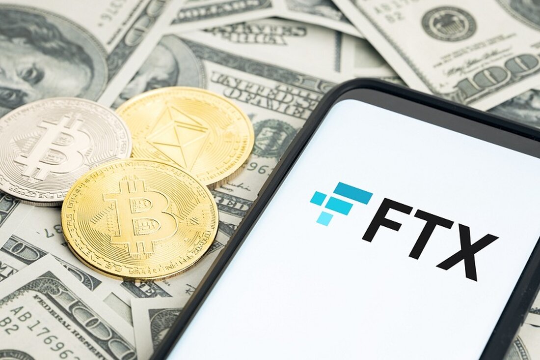 Der bankrotte FTX hat Berichten zufolge Vermögenswerte in Höhe von 7,3 Milliarden US-Dollar wiedererlangt. Die umkämpfte Krypto-Börse erwägt einen Neustart im zweiten Quartal 2023. FTX ist derzeit in ein US-Konkursverfahren verwickelt. Was eine dramatische Wendung der Ereignisse sein könnte, der Austausch der FTX-Kryptowährung während Verhandlung vor dem Insolvenzgericht am Mittwoch berichtete, dass es 7,3 Milliarden Dollar an Bargeld und Kryptowährungsvermögen zurückgewonnen hat. Die Vermögensrückerstattung zeigt, dass die Börse seit Januar weitere 800 Millionen US-Dollar zurückerhalten hat, so der Anwalt des Unternehmens, der die Einzelheiten während der Gerichtsverhandlung mitgeteilt hat. FTX wird im 2. Quartal 2023 neu gestartet In einer weiteren …