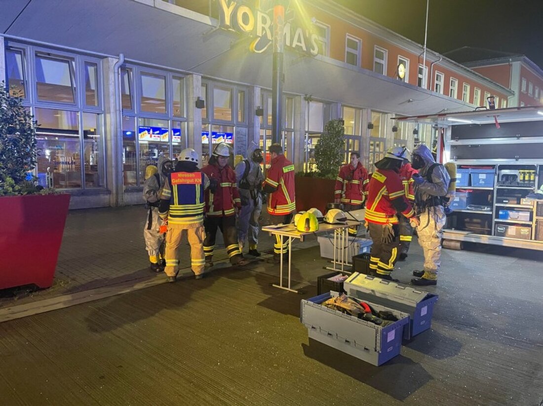 Am 25.04.2025 alarmierte die Feuerwehr Konstanz die Gefahrstoffeinheit nach Singen wegen einer unklaren Gefahrstofflage.