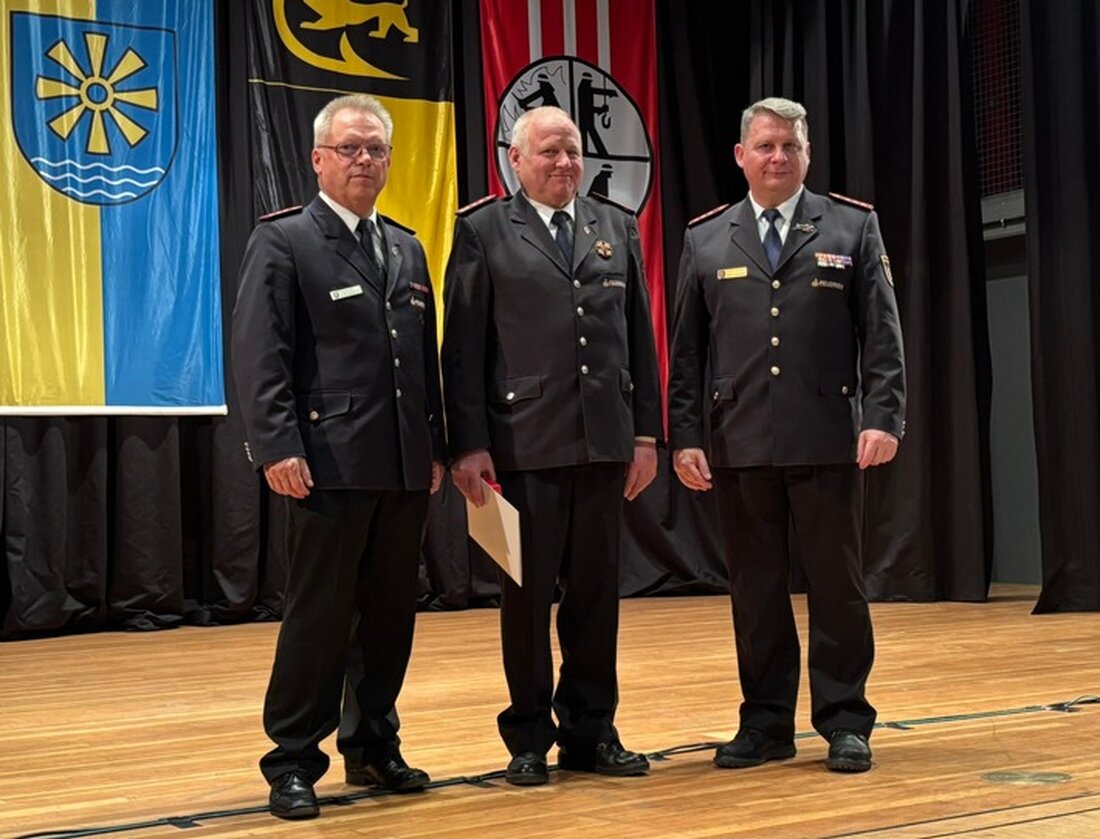 Am 28. März 2025 tagte die Verbandsversammlung des KFV Bodenseekreis in der Humpis-Halle, um die Feuerwehrarbeit zu würdigen und zu fördern.