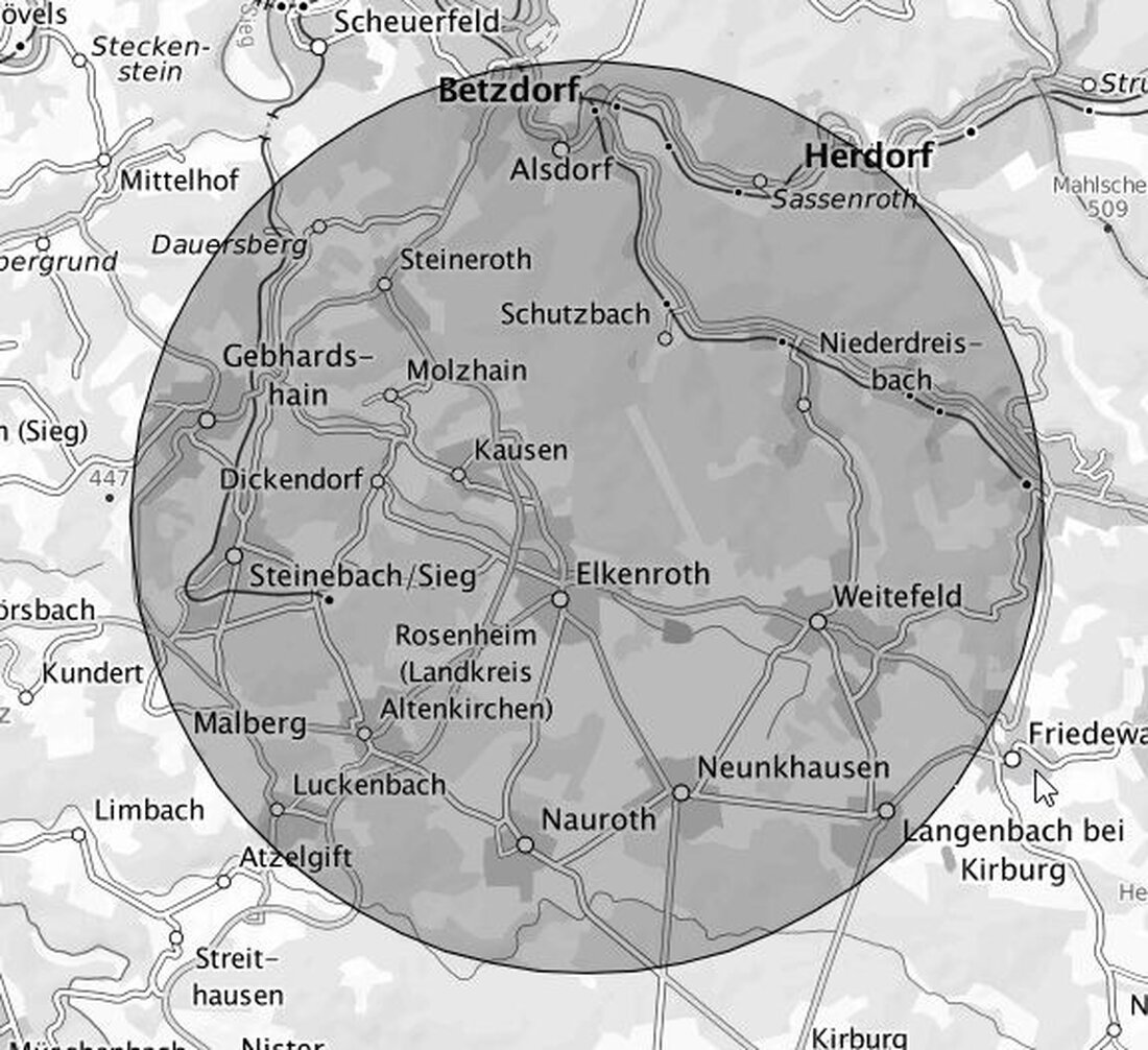 Im Rahmen der Ermittlungen zu einem Tötungsdelikt in Weitefeld wurde eine Flugverbotszone für Drohnen bis 20 Uhr eingerichtet.