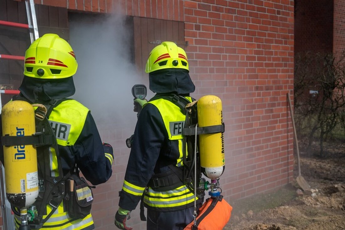 Ein Übungstag der Freiwilligen Feuerwehr Finnentrop am Institut der Feuerwehr in Münster bot spannende Einsatzszenarien und Nachbesprechungen.