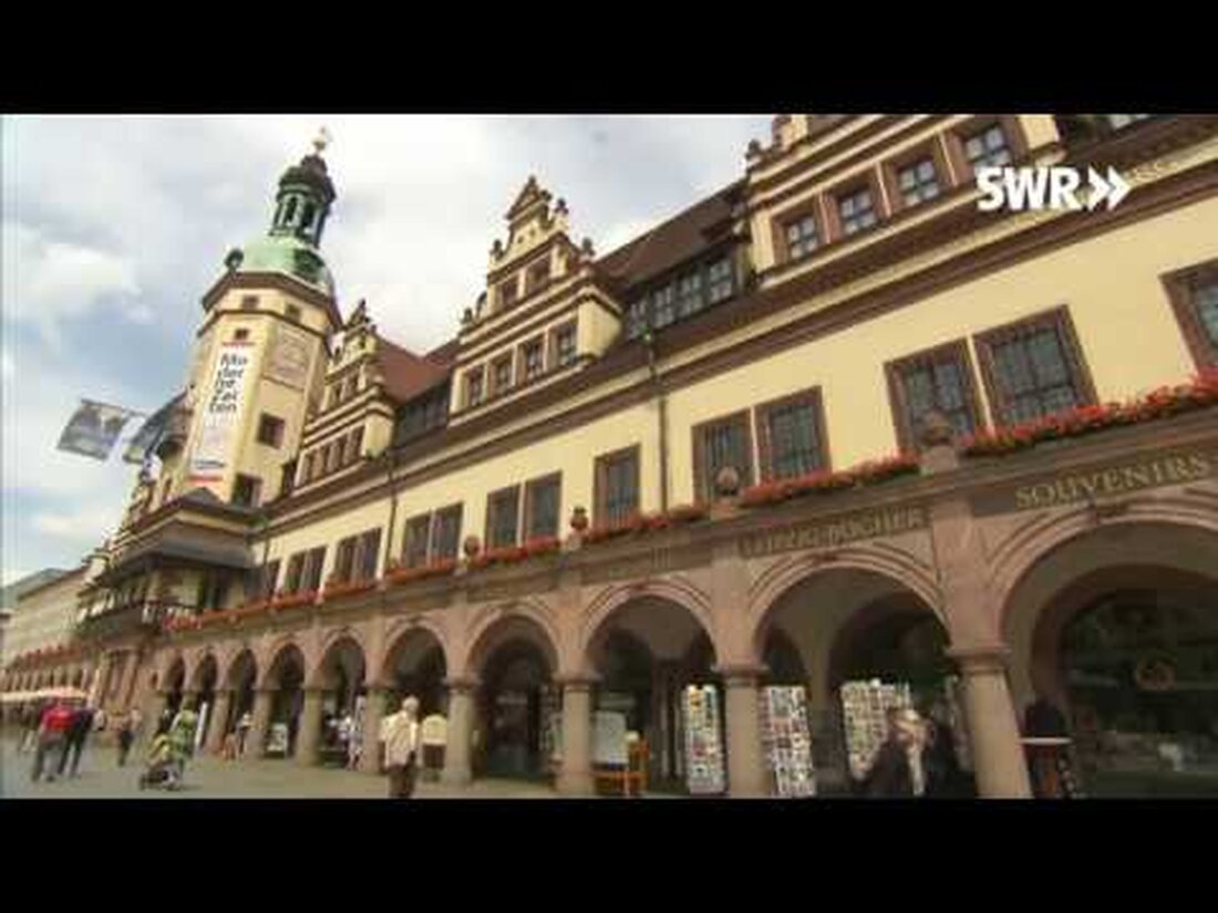 Ob Gewandhaus, Oper, Thomaskirche, Buntgarnwerke, Spinnerei, Notenspur, Neuseenland, Kanupark oder das abendliche Treiben in der Barfußgasse – im Juli 2012 war ein Team vom Südwestrundfunk in Leipzig und hat einen facettenreichen Beitrag geleistet “ GOOD REISE Leipzig „. Dies wurde am 19. Juli 2012 im SWR-Fernsehen „Kaffee oder Tee“ ausgestrahlt. © SWR Im Juli 2012 drehte ein Team des SWR einen Film „GUTE REISE Leipzig“ mit allen Höhepunkten Leipzigs – Wenn Gewandhaus, Oper, St. Thomas Kirche, Buntgarnwerke, Spinnerei, Notenspur, Neuseenland, Kanupark oder das Nachtleben im Barfußgässchen der Film enthält alles. Es wurde am 19. Juli 2012 in der SWR-TV-Show „Kaffee …