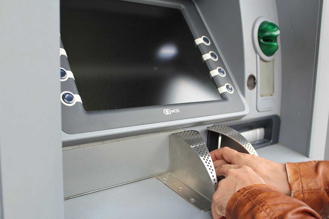 Berlin kämpft gegen eine alarmierende Welle von Geldautomatensprengungen. Polizei und Banken stehen unter Druck, wirksame Lösungen zu finden. Erfahren Sie mehr!