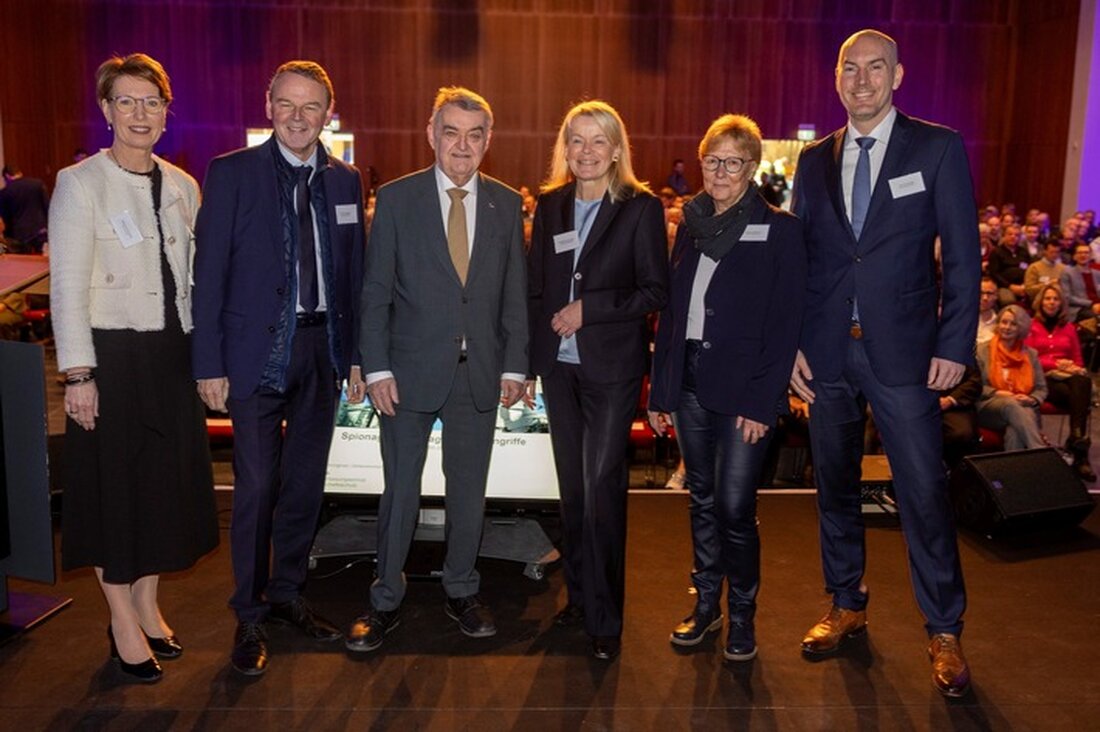 Über 400 Gäste tauschten beim Cybercrime-Kongress in Gelsenkirchen Ideen zur Bekämpfung digitaler Kriminalität aus. Behörden und Firmen arbeiten gemeinsam gegen Internetkriminalität.