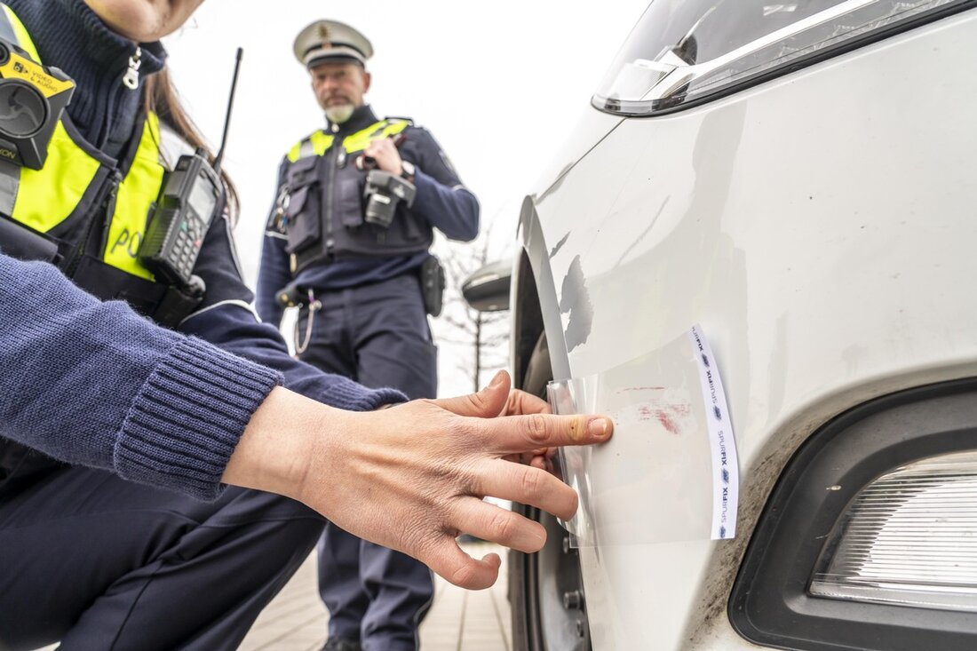 Die Polizei Mettmann berichtet von mehreren Verkehrsunfallfluchten in Haan, Hilden und Langenfeld. Hinweise erbeten!